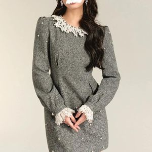 Vestidos casuais chegada moda 2024 mulheres outono inverno manga longa bordado flares pérolas rendas emendadas dobras elegante cinza mini vestido