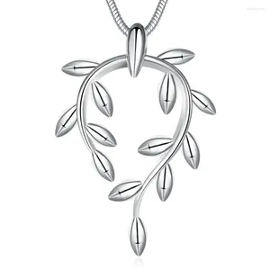 Pendant Necklaces Latest Fashion Leaf Necklace Authentic 925 Sterling Silver Needle High Class Fine Jewelry For Woman Gift Factory Price