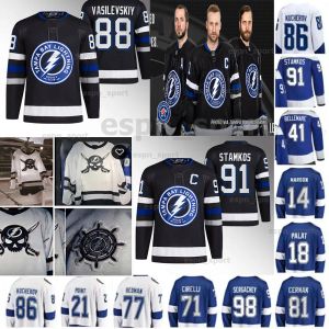 Tampa Bay 86 Nikita Kucherov Tredje svarta tröjan Anthony Cirelli Steven Stamkos Michael Eyssimont Jeannot Haydn Fleury Andrei Vasilevskiy Victor Hedman