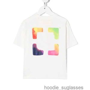 Ofs Luxo T-shirt Crianças Camisetas Offs Branco Meninos Seta Irregular Meninas Verão Manga Curta Camisetas Carta Impressa Dedo Solto Criança Crianças Juventude Tees Tops BZK53