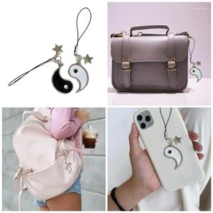 Keychains 2st Portable Yin Yang Symbol Keychain Star Phone Chain Fashionable Accessory