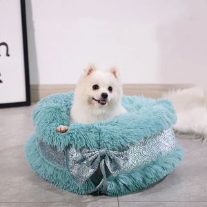 Simpatici letti per gatti Pet Dog Warm Bed Luxury Bowknot Decorazione Fluffy Round House Morbido lungo peluche Letto Cesto per cani Animali Letto per dormire 240315