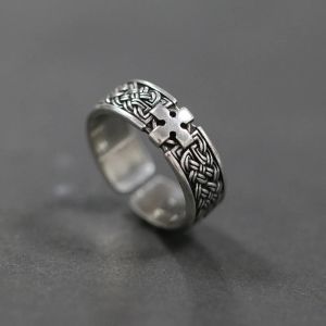 Vintage Delicate Celtic Knot Cross 14k Gold Ring Mens Statement Cutout Justerbar smycken Casual Party Accessory Gift