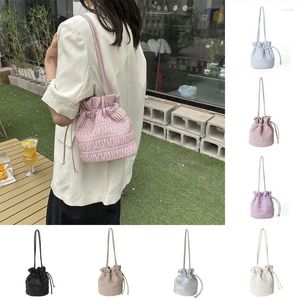 Bolsas de ombro estilo coreano plissado balde saco casual nicho design pu couro cordão bolsas textura tote feminino