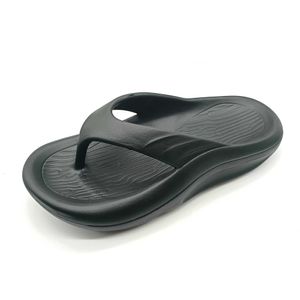 HBP Non-Brand Neuestes Modell Cloud, personalisierte Flip-Flops für Herren mit dicker Sohle, hochwertige individuelle Slide-Sandalen