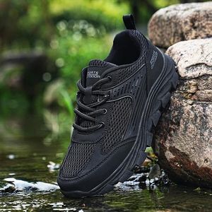 Fitness Shoes Outdoor Breathable Men Hiking Sneakers Quality Comfortable Climbing Mesh Hard-wearing Couple Footwear Fashion Anti-skid