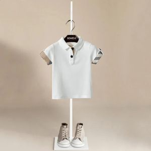 디자인 여름 아기 소년 셔츠 패션 어린이 짧은 슬리브 티셔츠 줄무늬 어린이면 옷 1-9 년 소년 상판 드롭 240305