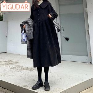 Herbst und Winter Kleid für schwangere Frauen, Cord, lockere koreanische Ausgabe, Puppenhals, Vintage-Laternenärmel, mittellang, 240309