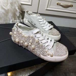 Casual Shoes Crystal Sneakers Luxury 2024 Handmade Diamond Pearls Hand Sewed Canvas Flat Low-top Round Toe Customize Color Flats