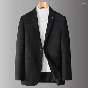 メンズスーツの到着ファッションシングルジャケット特大の小格子カジュアル2ボタンスーツプラスサイズ3xl 4xl 5xl 6xl 7xl 8xl