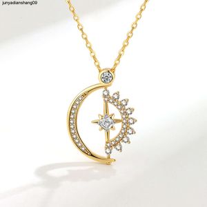 Popular heart of the sun and Moon Necklace female ins pendant rotatable personalized Necklace Female Minority design