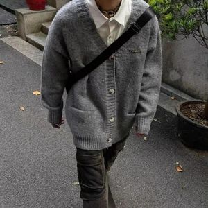 Men's Sweaters Spring Autumn Retro Gray V-neck Sweater Couple Casual Loose High Street Cardigan Jackets Men Overcoat Male Clothes