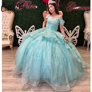 Śliczna księżniczka Mint Zielona suknia balowa sukienki Quinceanera Flowers Kwiaty Perły luksusowe vestidos de 15 anos gorset