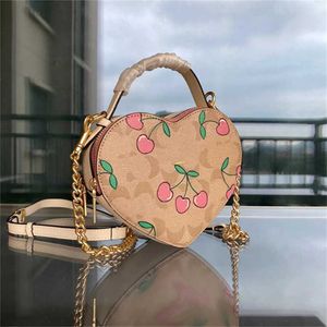 Shoulder Shoppers Tote Quality Leather Handbag Women Purses Heart-shaped Lady Crossbody shaped Purse 70% Off Store wholesale