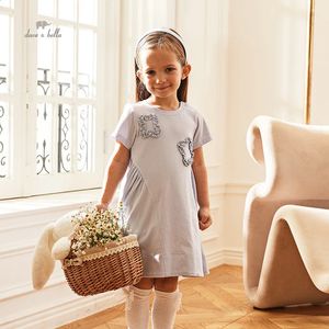 Dave Bella Girls Childrens Baby Summwork Patchwork Sukienka Piękna Świeża Oddychająca moda DB2235196 240311