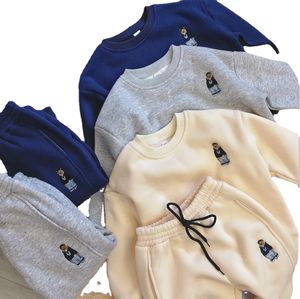 Set di abbigliamento per bambini set per bambini 2024 Nuovi vestiti per bambini invernali Stampa per pantalone abito da pellicola per abiti da ragazza 2 3 4 5 6 35