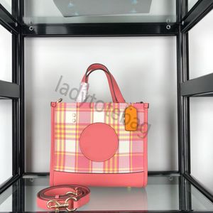 Colaboração no campo de roupas femininas CAH Pochettes Bag 10a Bolsa de Luxúria Bolsa Bolsa de ombro masculino Saco de Crossbody listrado masculino