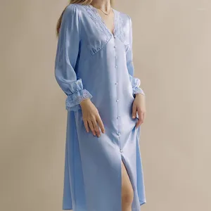 Women's Sleepwear Real Silk Nightgown V-Neck Lace Trim Women Elegant Nightdress Long Sleeve Homewear Soft Bathrobe Gown Nightwear