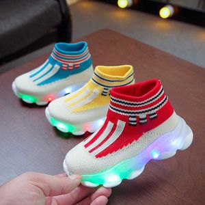 HBP Non-Brand New Children Luminous Shoes Boys Girls Sport Running Baby Flashing Lights Fashion Sneakers Toddler Little Kid LED