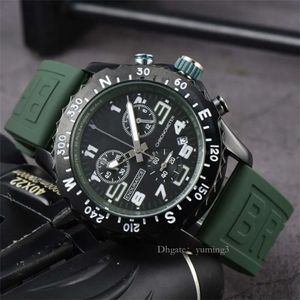 AAA High Quality Avenger Man Quartz Endurance Chronograph 44mm Watches Multiple Colors Rubber Strap Glass Wristwatches Womens Watch