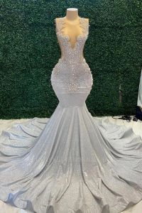 Stunning Silver Mermaid Prom Dresses Sexy Sheer jewel Neck Appliques Beads Sequins Long Evening Gowns Black Girls Met Gala Vestidos de bal BC18397