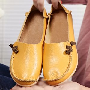 Sapatos de couro feminino de botas Ladies ladras de mãe casual sapatos de mamãe macia feminino de verão