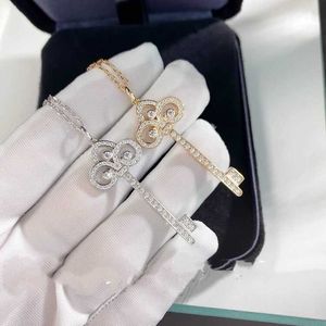 Designer Tiffay och Co Key Necklace 925 Sterling Silver Plated 18K Goldpläterad Jialuan Tail Flower Pendant CLAVICLE CHEAN