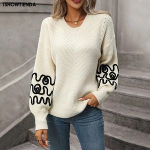 Fallwinter 2023 Foreign Trade Ins Internet Celebrity Fashion Pullover Spliced Oneck Large Size Knitted Sweater Women 240228