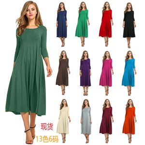 Kvinnor Ny sommarkjol Fashion Round Neck Middle Sleeve Solid Color Flare Dress