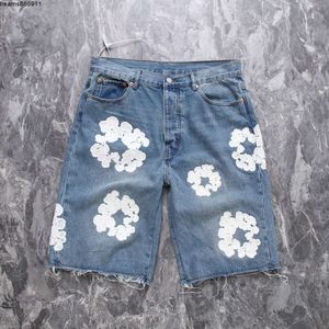 Jeans da uomo di design di lusso Pantaloncini da uomo Jean Flower Diamond Pantaloni corti in denim Slim Street Hip Hopqyxz