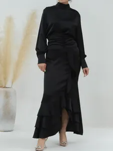 Abbigliamento etnico Raso Abaya Hijab Abito musulmano Eid Abaya per le donne Dubai Nero Pieghettato Ruffles Abiti africani Turchia Islam Modesto Caftano