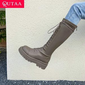 Botas Qutaa 2024 Moda Inverno Est Joelho Alto Microfibra Zipper Quadrado Med Heel Round Toe Party Shoes Mulher Tamanho 34-43