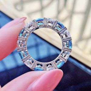 2024 Choucong Marca Anéis de Casamento Espumantes Jóias de Luxo Real 100% 925 Prata Esterlina 5 * 5 Corte Redondo Aquamarine Moissanite Diamante Elegante Anel Feminino Presente