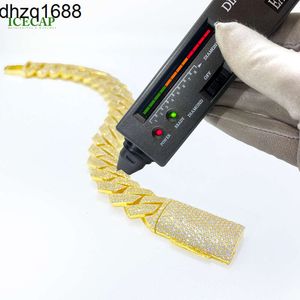 Schwere massive kubanische Hiphop-Gliederkette aus 925er Silber mit Gelbgold vergoldetem Moissanit-Diamant-Armband für Rapper-Kubanisches Kettenarmband