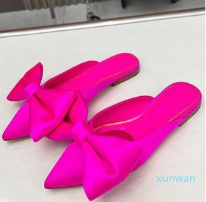 Flat With Women Pointed Toe High Quality Silk Slippers Runway Brand Designer Bow-knot Lovely style female Outdoor Walking Half Slippers Ladies Mules