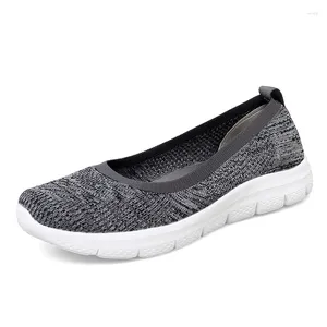 Mode2024 sneakers casual 565 skor kvinnliga strumpor vit sommar stickad vulkaniserad tra 71759