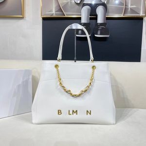 Shoulder Bags 2024 Design Luxury Handbag Women Transparent Bucket Bag Clear Small Female Crossbody Messenger