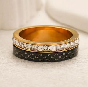 Designer Brand Engagement Love Rings Gold Plated Stainless Steel Jewelry Shower Non Fade Classic Wedding Ring