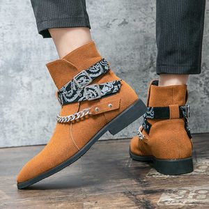 38-48 Size HBP Pointy Non-Brand Toe High Ankle Yellow Color Chain Graffiti Pattern Men Suede Leather Boots Shoes