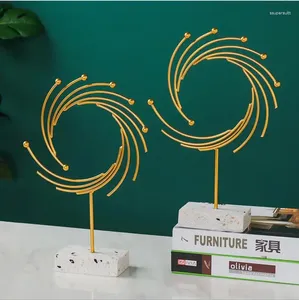 Dekorativa figurer Golden Tree Leaf Model med marmor Bas Stand Iron TV Cabinet Decor Console Decoration