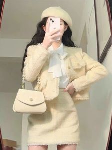 Gonna giacca da donna in stile coreano Set autunno e inverno Temperamento di fascia alta Office Lady Tweed Top in due pezzi 240309