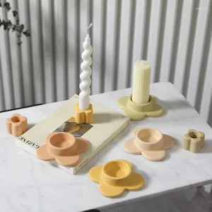Подсвечники креативный керамический маленький подсвечник ремесла обеденный стол украшения для гостиной держатель украшения дома