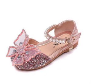 HBP icke-varumärke 2024 Nya modeflickor Sandal med Bowknot Anti Slip Hard Shoe Bling Toddler Walker Shoes