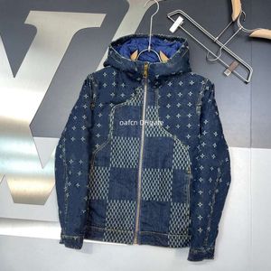 Designerjacka, mäns plus-jacka, högkvalitativ vindtät huvajacka, reflekterande jätte, checkerboard denim huva jacka, down jacka, 2001