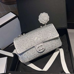 Högkvalitativ designare Bag diamantkedja Crossbody CC Series axel woc lyxhandväska mobiltelefon plånbok kvinnor vänder alla typer av mode