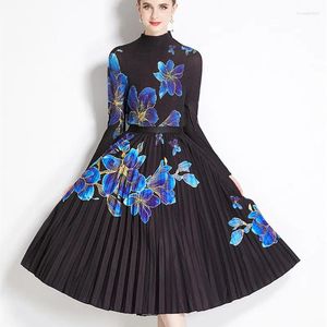 Work Dresses Elegant 2 Pcs Sets For Women Vintage Floral Print Stretched Pullovers Top A-Line Pleated Midi Long Skirts Fashion Runway Outfi