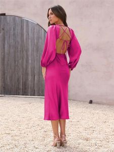 Casual Dresses Solid Color Long Sleeve Satin Midi Dress Luxury Spets Backless Hollow-Out Sexig Elegant Women's Evening Party 2024