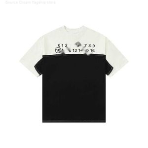 Designer-T-Shirt, hohe Version, alphanumerischer Stil, kurze Ärmel, Ausschnitt, digitale Stickerei, lockeres T-Shirt für Männer und Frauen9h62