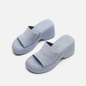 HBP Non-Brand New Arrival Fashion Trendy Women Denim Slippers Wedges Heel Platform Sandals