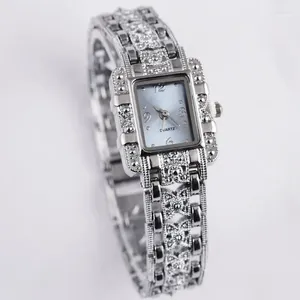 Zegarek luksus moissanite lodowane zegarki Hip Hop popiersie Down unisex diamentowy zegarek ze stali nierdzewnej